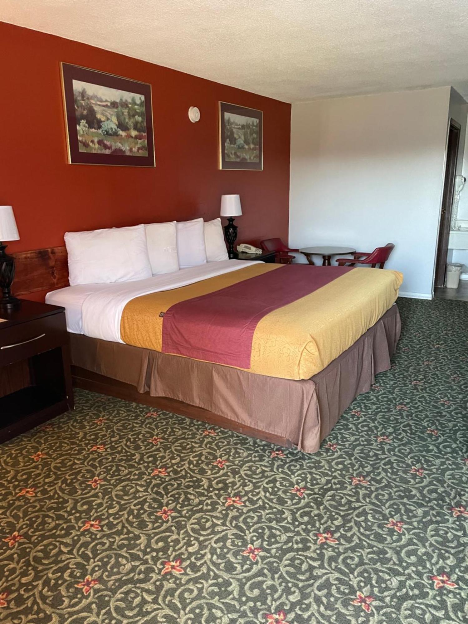Budget Host Inn Грінап Екстер'єр фото